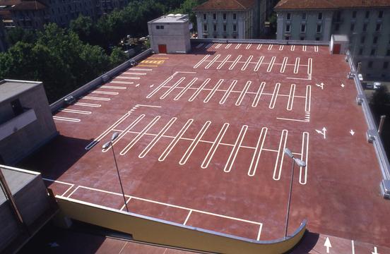 MILANO - PARCHEGGIO ESSELUNGA